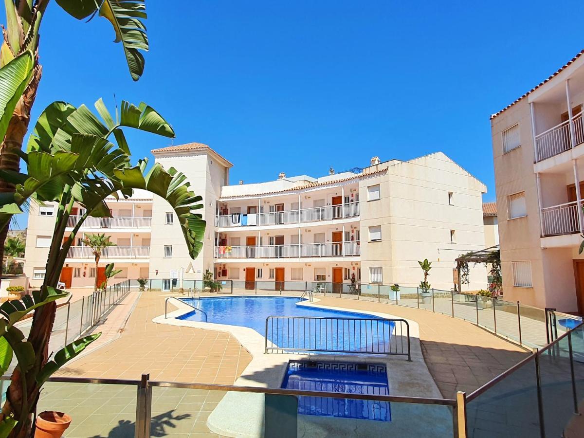 *** Apartamento con jardín, barbacoa y piscina *** Águilas Exterior foto