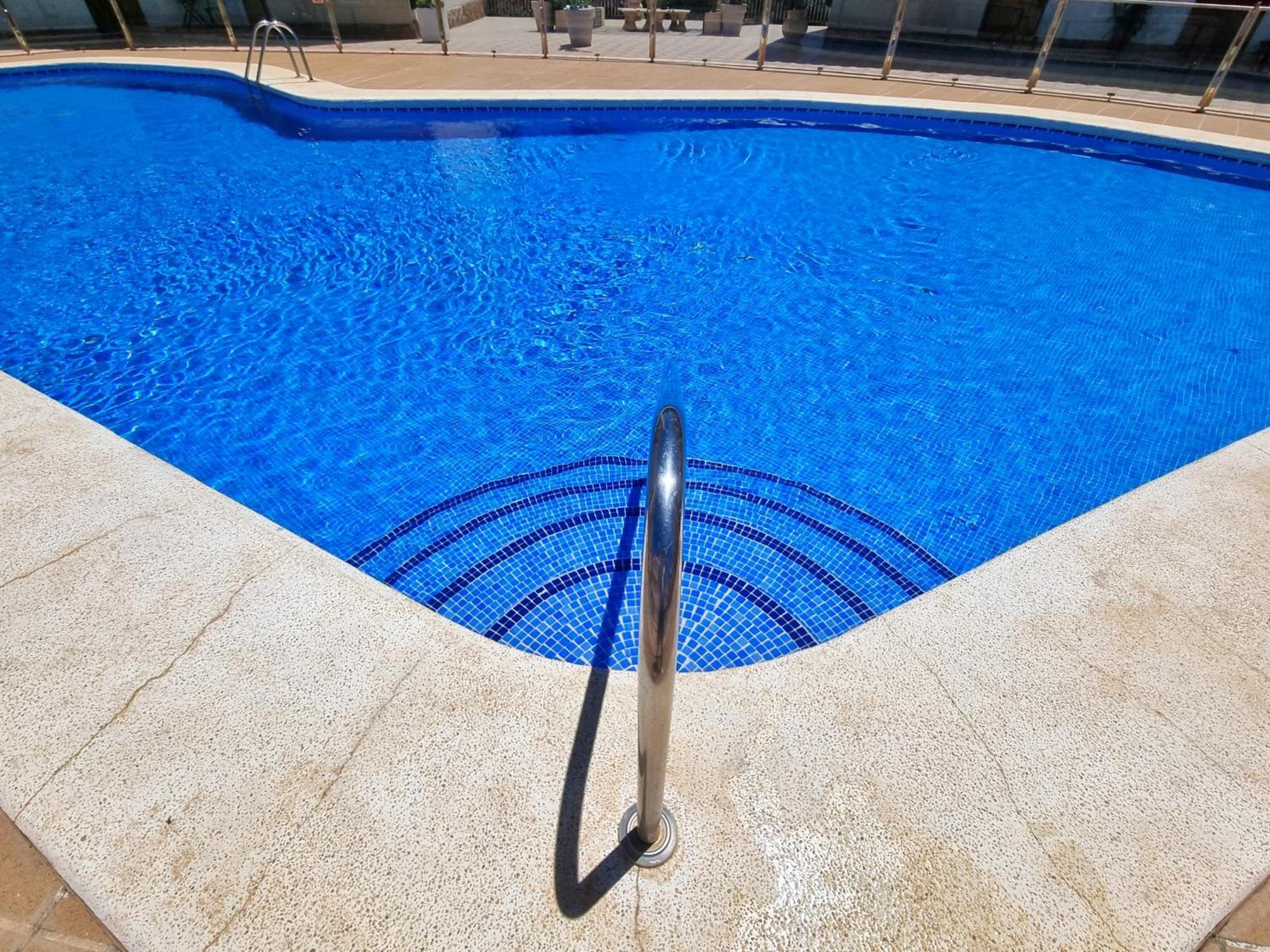 *** Apartamento con jardín, barbacoa y piscina *** Águilas Exterior foto